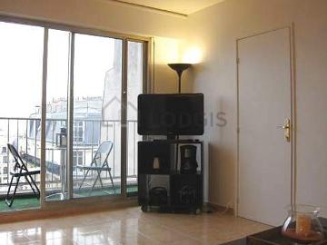 Studio meublé avec ascenseur et concierge Montmartre Paris 18°