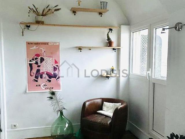 Studio meublé avec ascenseur et concierge Pigalle Paris 9°