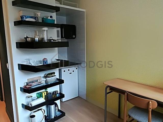 Studio meublé avec ascenseur Gambetta Paris 20°