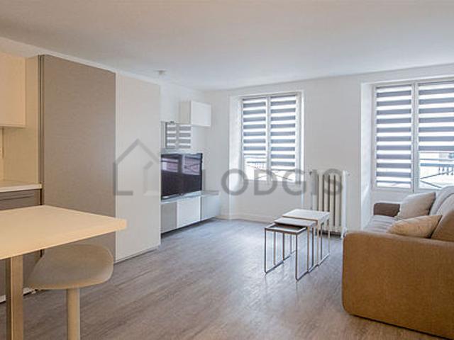 Studio meublé avec ascenseur Grands Magasins Paris 9°