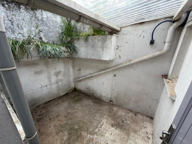 STUDIO MEUBLÉ AVEC EXTERIEUR PROCHE DE LA GARE