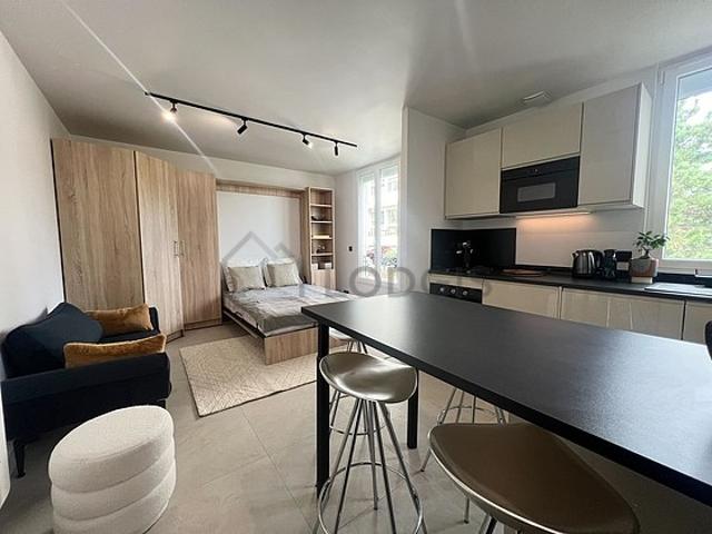 Studio meublé avec local à vélos Courbevoie 92400