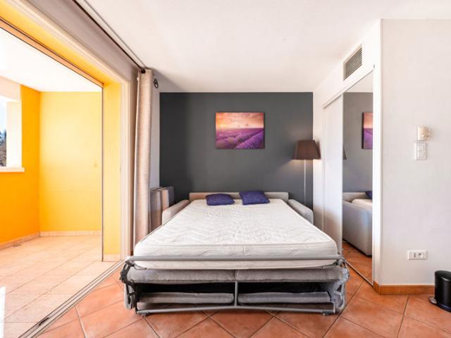 Studio meublé avec loggia ? Résidence ODALYS à Gréoux les Bains