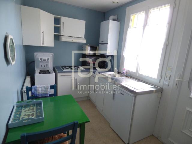 Studio meublé avec petit jardin à OYE PLAGE