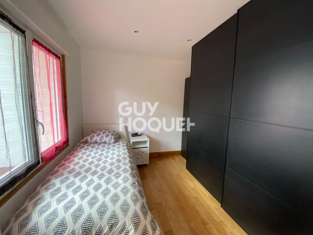 Studio meublé avec petite chambre