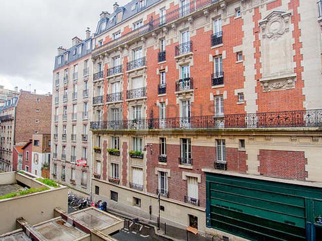 Studio meublé avec piscine, terrasse et ascenseur Montmartre Paris 18°