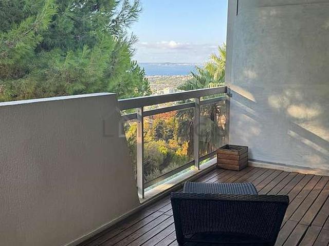 Studio meublé avec piscine, terrasse et jardin Nice