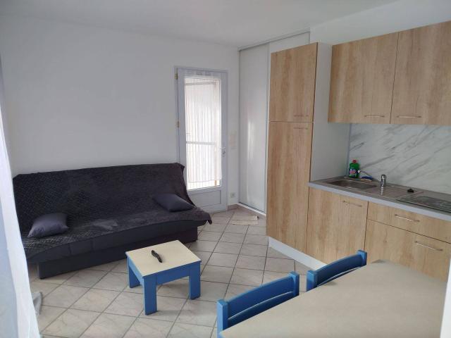 Studio meublé avec place de parking