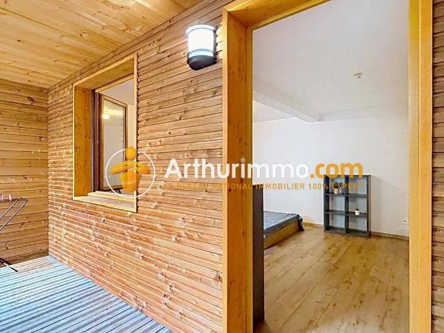 STUDIO MEUBLE avec terrasse !