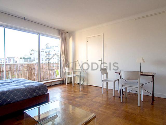 Studio meublé avec terrasse, ascenseur et concierge Auteuil Paris 16°