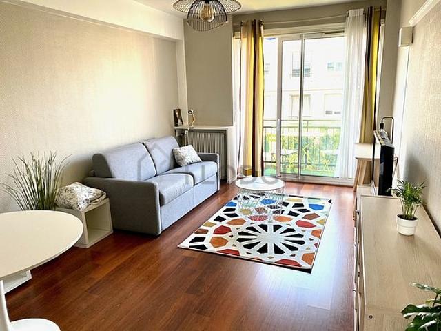 Studio meublé avec terrasse, ascenseur et concierge Neuilly Sur Seine 92200