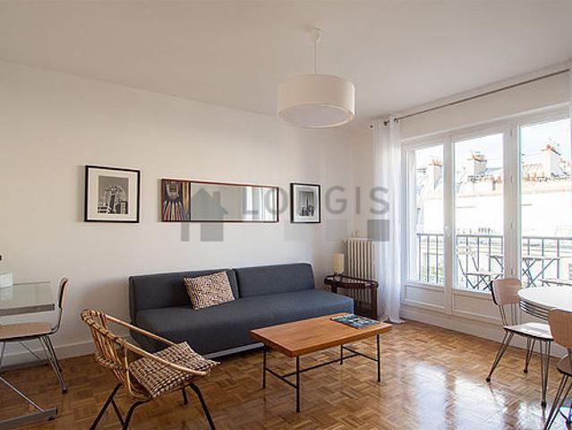 Studio meublé avec terrasse, ascenseur et concierge Paris 8°