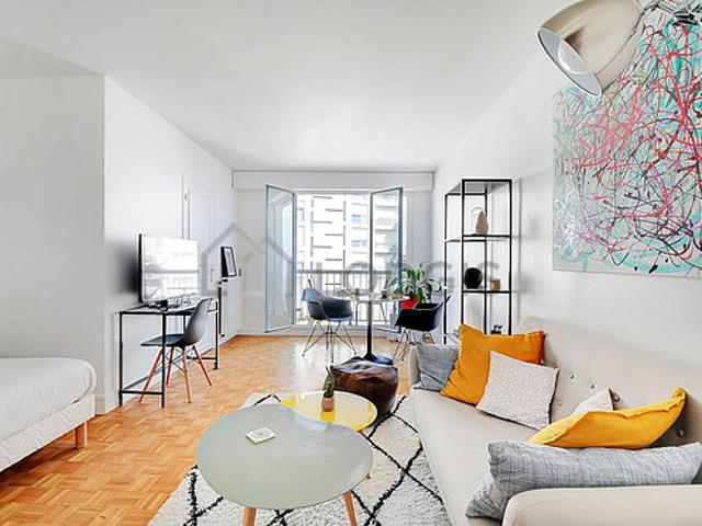 Studio meublé avec terrasse La Motte Picquet Paris 15°