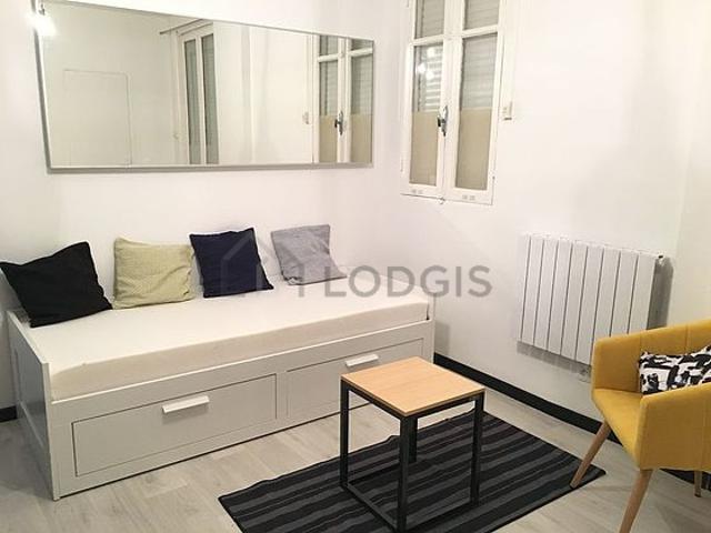 Studio meublé avec terrasse Saint Denis 93200