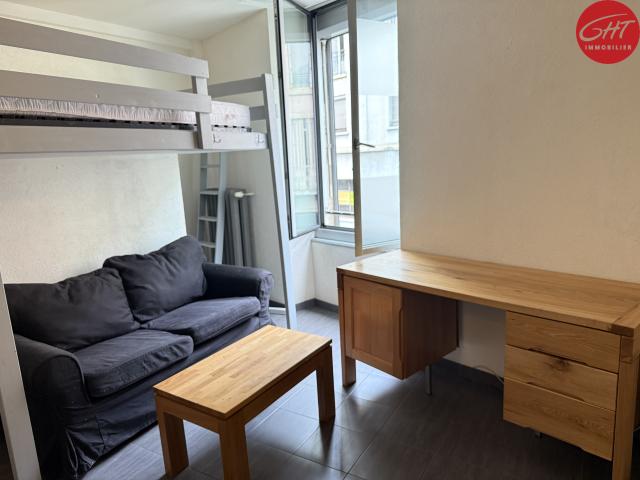 Studio meublé à louer