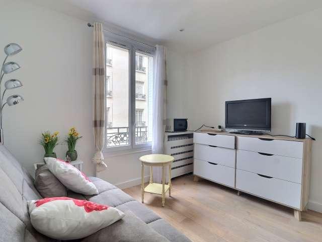 Studio meublé à louer 24 m² Quartier des Conventions Paris