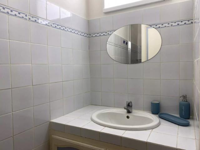 Studio meublé à louer à l'année La Ciotat