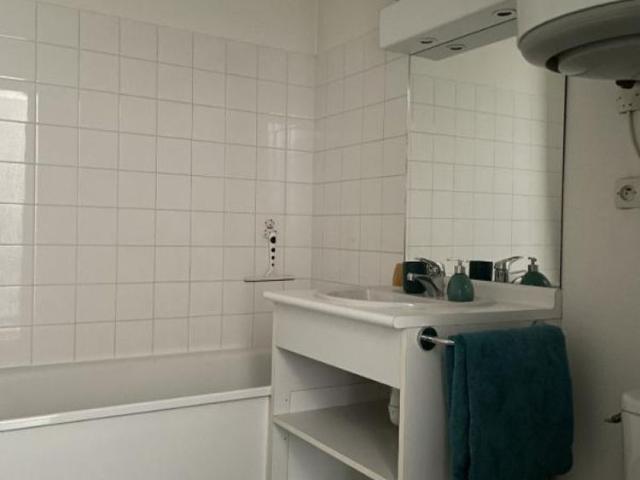 STUDIO MEUBLE A LOUER A SAINT ETIENNE