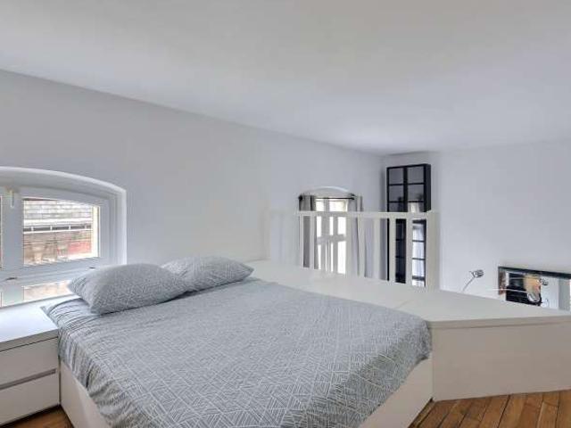 Studio meublé à louer Alcôve 43 m² Victor Hugo Paris
