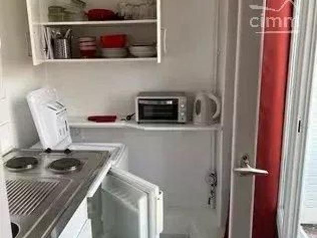 STUDIO MEUBLÉ A LOUER ARCUEIL RUE DU MIDI A 2 PAS DU RER B | Cimm Immobilier