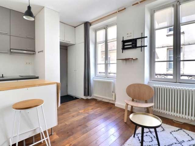 Studio meublé à louer en alcôve 24 m² Faidherbe Chaligny Paris