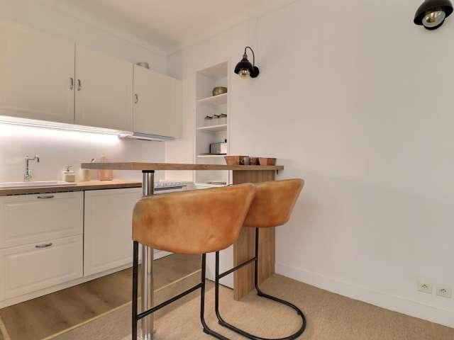 Studio meublé à louer en alcôve 28 m² Place Vendôme Paris