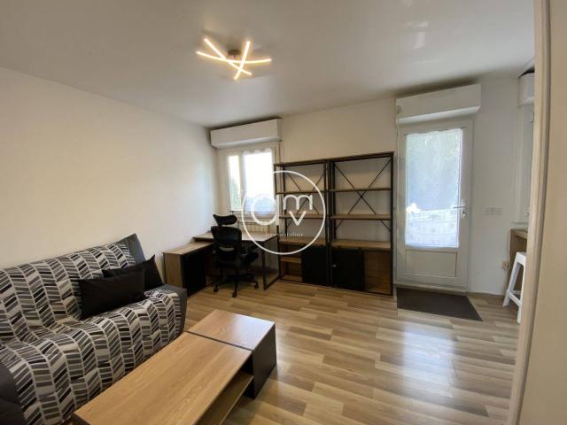 STUDIO MEUBLE A LOUER / LA RODE