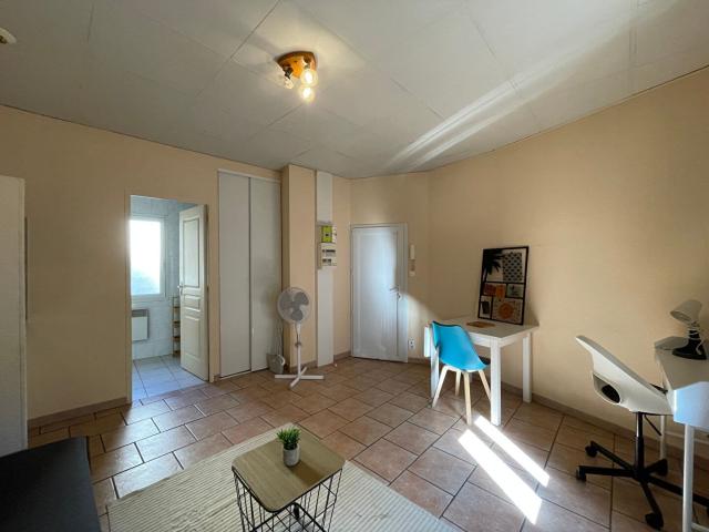 STUDIO MEUBLE A LOUER PROCHE CENTRE VILLE ALBI