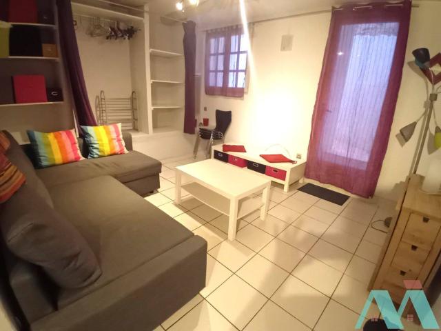 Studio meublé à Lorgues à la location 420 euros