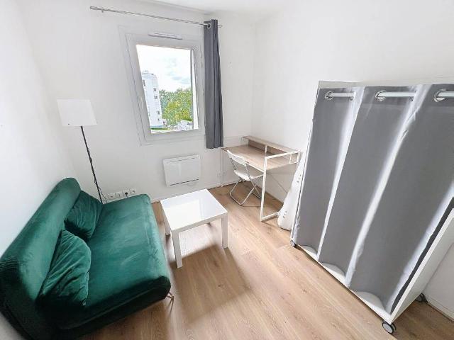 Studio meublé à TOURS Alouette 13.59 m2