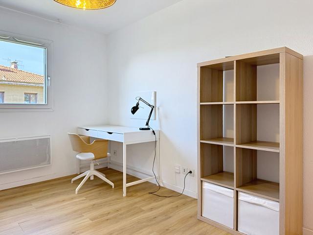STUDIO MEUBLE AIX EN PROVENCE 20,89M2 680 HC
