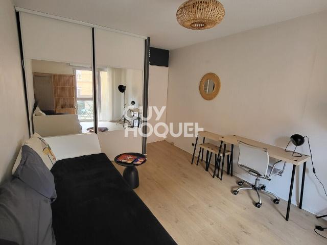 STUDIO MEUBLE BALCON 18.82 m² JARDIN DES PLANTES