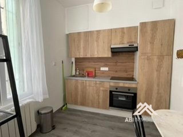 STUDIO MEUBLÉ BÉZIERS