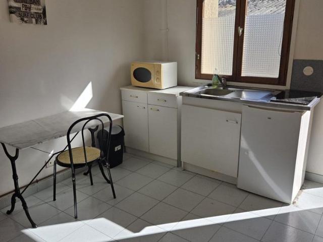 Studio meublé / CENTRE VILLE