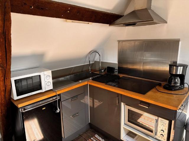STUDIO MEUBLÉ CENTRE VILLE AMIENS