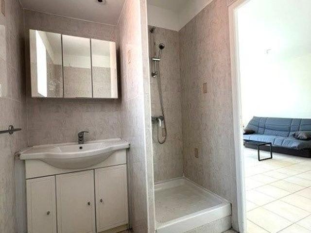 STUDIO MEUBLE CENTRE VILLE BLANC MESNIL 24M²