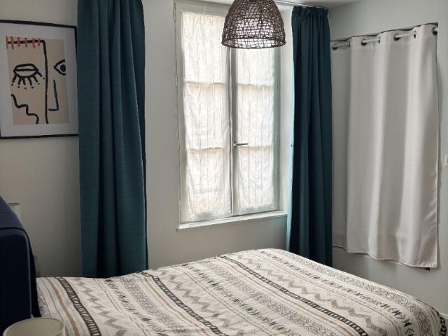 STUDIO MEUBLE CHALONS EN CHAMPAGNE REF 810
