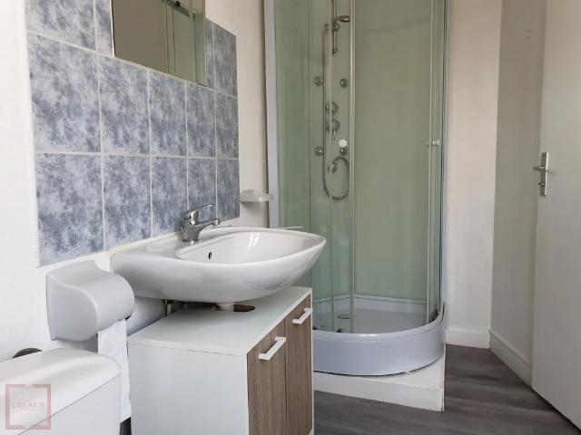 Studio meuble coeur de ville