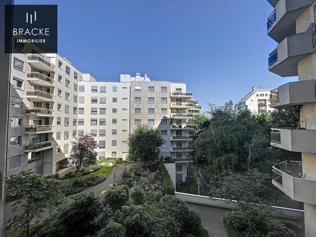 Studio MEUBLÉ Courbevoie FRONT DE SEINE