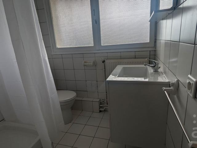 STUDIO MEUBLE DE 18.45 M2