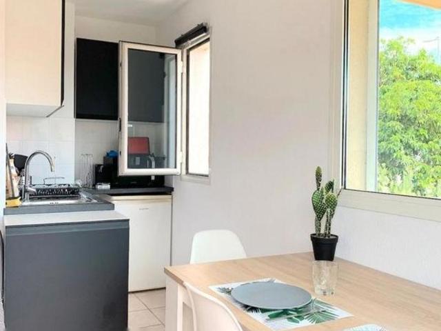 Studio meublé de 18m² à Nice Carras, vue mer