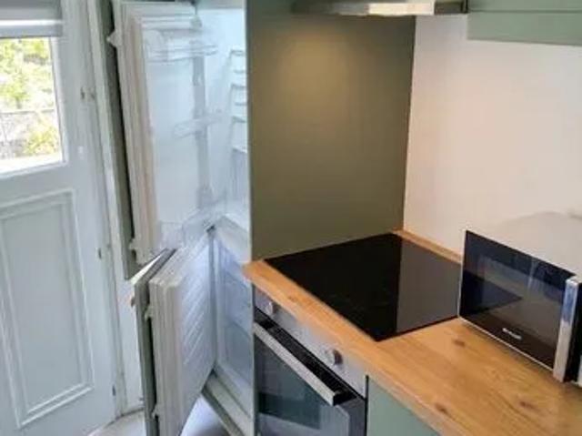 Studio meublé de 22 m² au calme avec stationnement