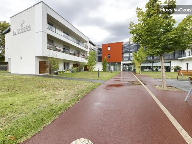 Studio meublé et équipé