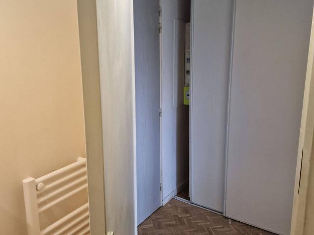 studio meublé et équipé 24 m²