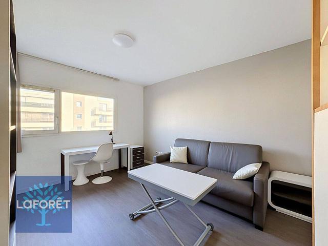 Studio meublé Evry Courcouronnes 20.56 m2