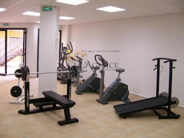 STUDIO MEUBLÉ EN RÉSIDENCE ÉTUDIANTE CORTE