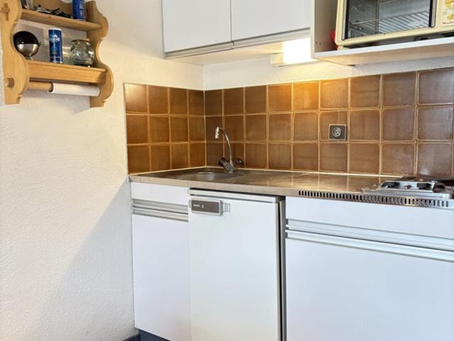 Studio meublé en rez de jardin