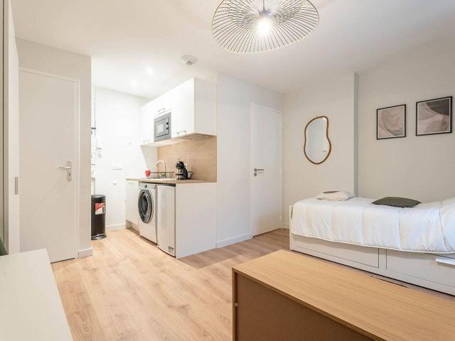 Studio meublé entièrement refait à neuf plein centre ville
