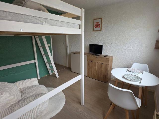 Studio meublé fraîchement rénové et équipé à neuf Royan 600€ CC