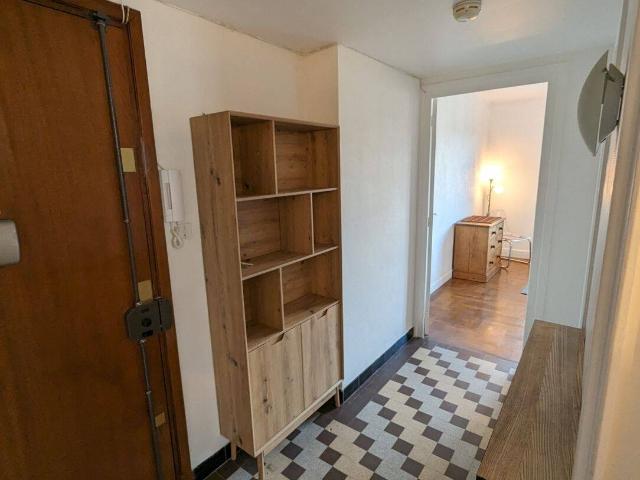 STUDIO MEUBLE LYON 3EME SECTEUR MONTCHAT